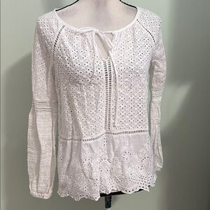 Elegant White Eyelet Lace Women's Top Size M